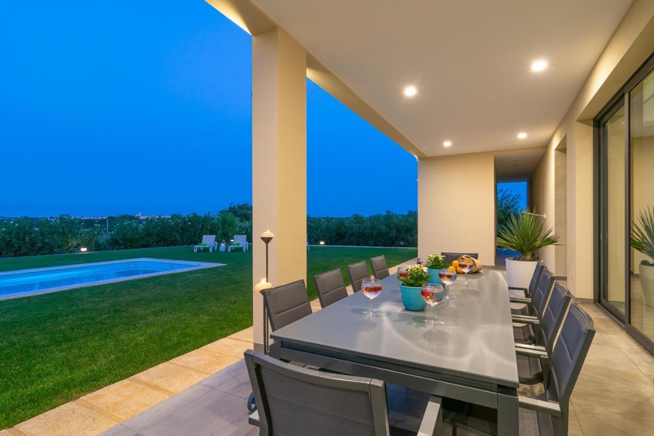Son Sastre -Figuerola- Villa Muro Exterior photo